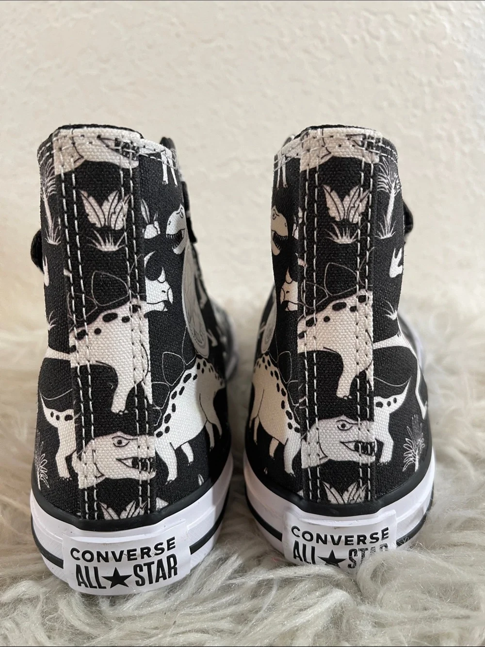 Converse Chuck Taylor All Star EasyOn High PS 'Dino Party' Slip On Size 3 NEW - Picture 6 of 15